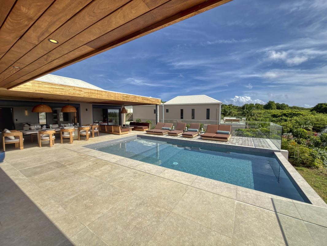 3.Location Villa piscine vue mer St François Guadeloupe_Piscine